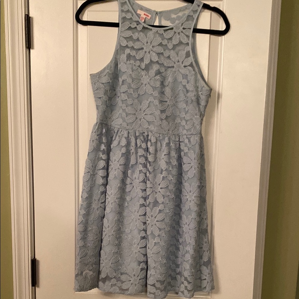 Woman’s Light Blue Floral Lace Dress